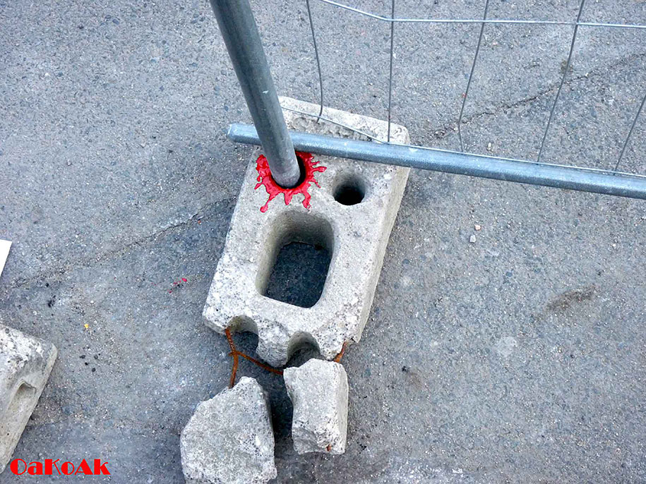 Pieces Of Street Art That Interact With Their Surroundings