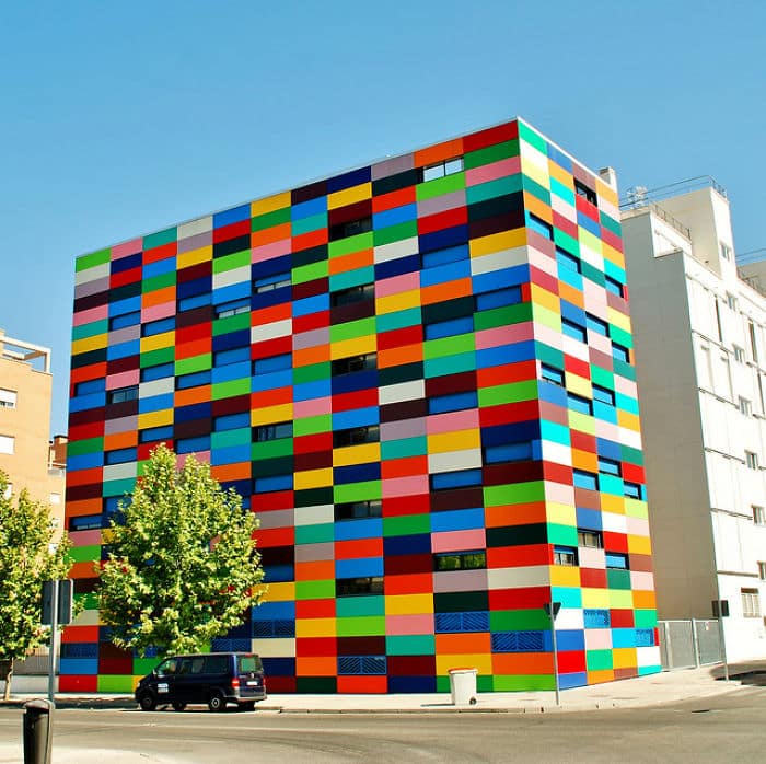 colourful-buildings-037