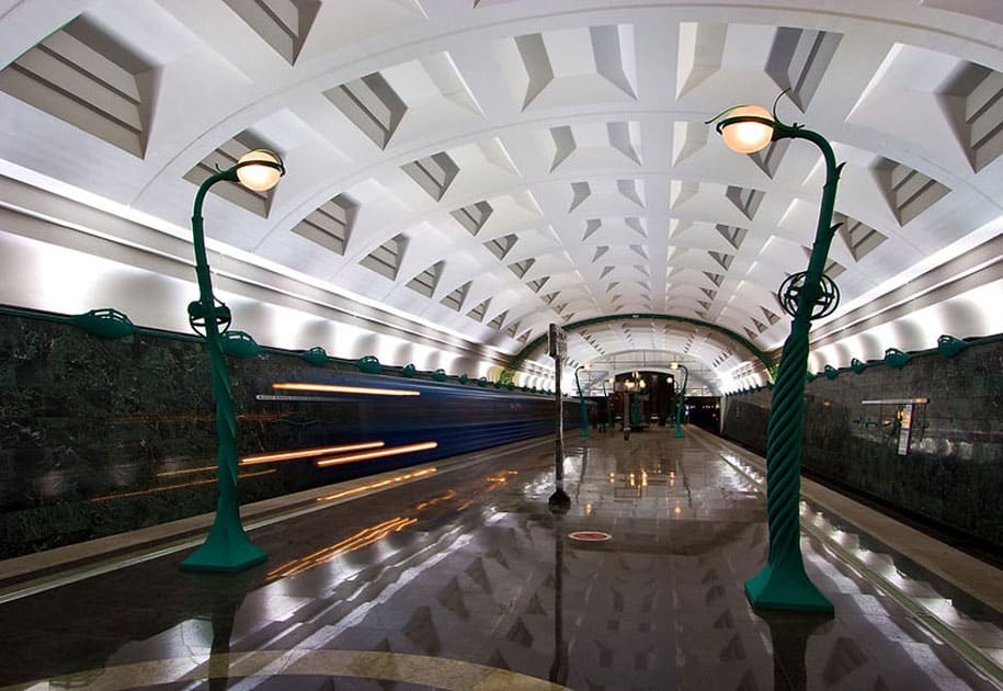 impressive-metro-subway-underground-stations-4