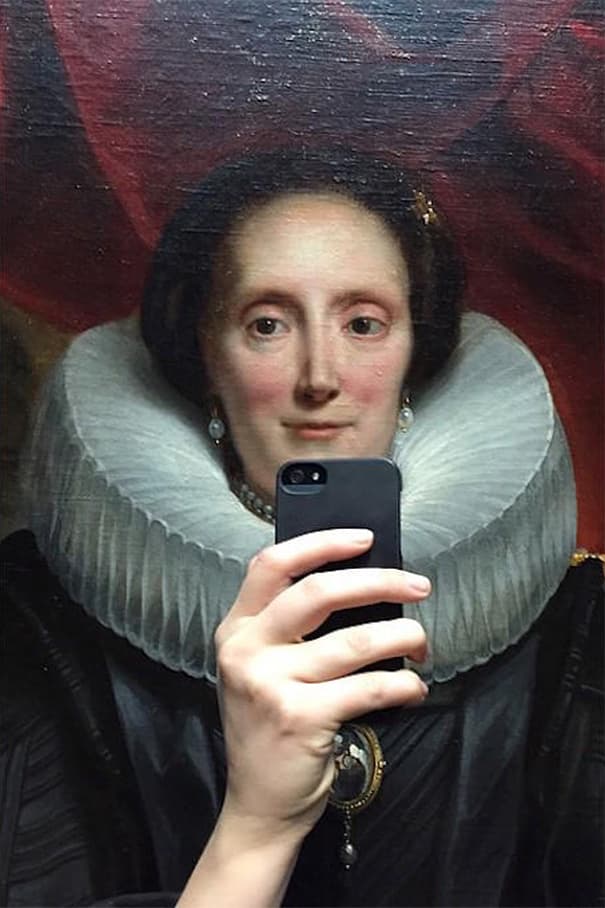 Designer Made Old Museum Paintings Take Selfies