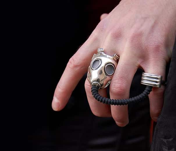 unusual-jewelry-creative-ring-designs-31