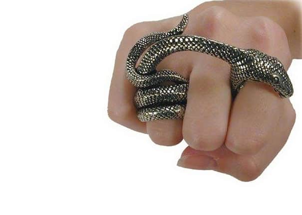 unusual-jewelry-creative-ring-designs-52