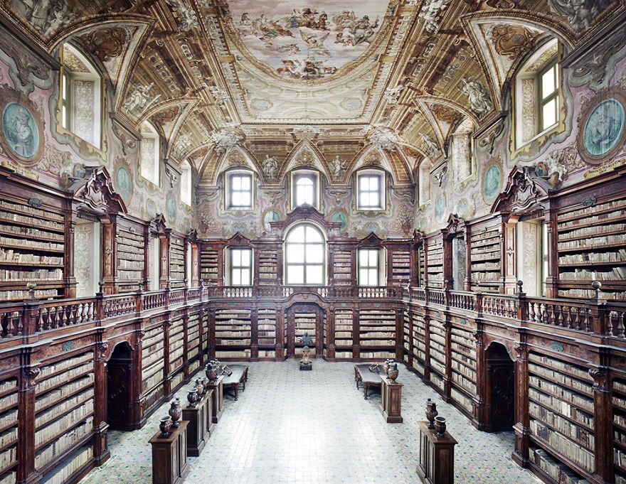 amazing-libraries-around-the-world-018