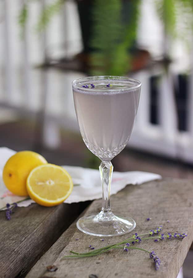 Lemon Lavender Mocktail