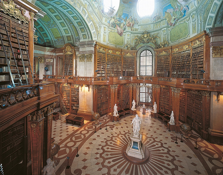 majestic-libraries-architecture-photography-10