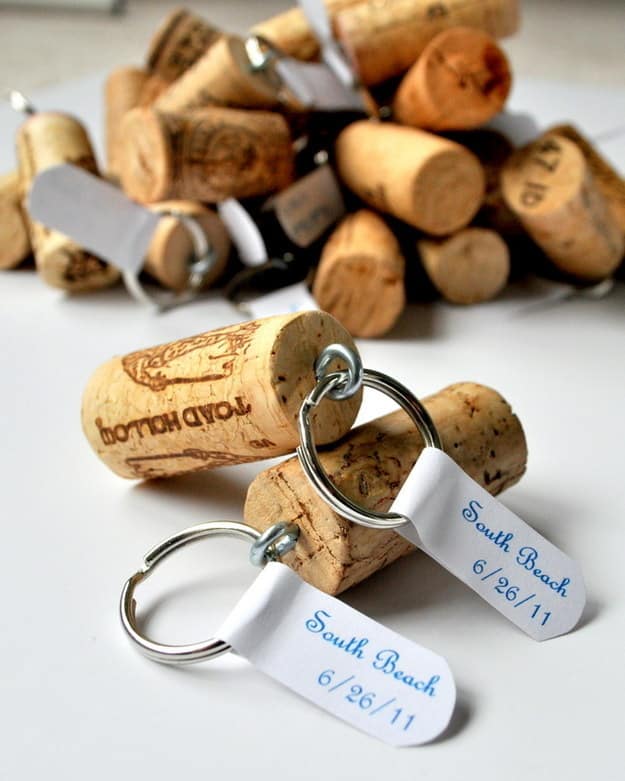 ways-to-use-popped-corks-025
