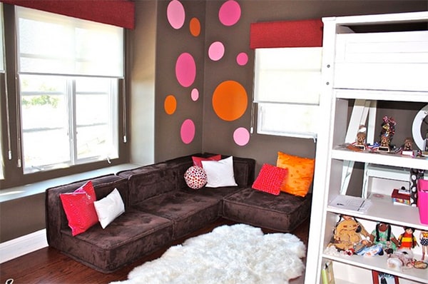 Pink, Orange & Chocolate Pre-teen Bedroom