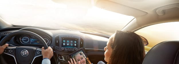 Built-in 4G LTE Wi-Fi hotspots for always staying connected on the road.