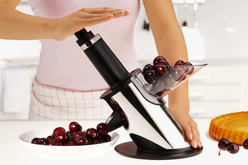 Kitchen Gadgets : Cherry Pitter