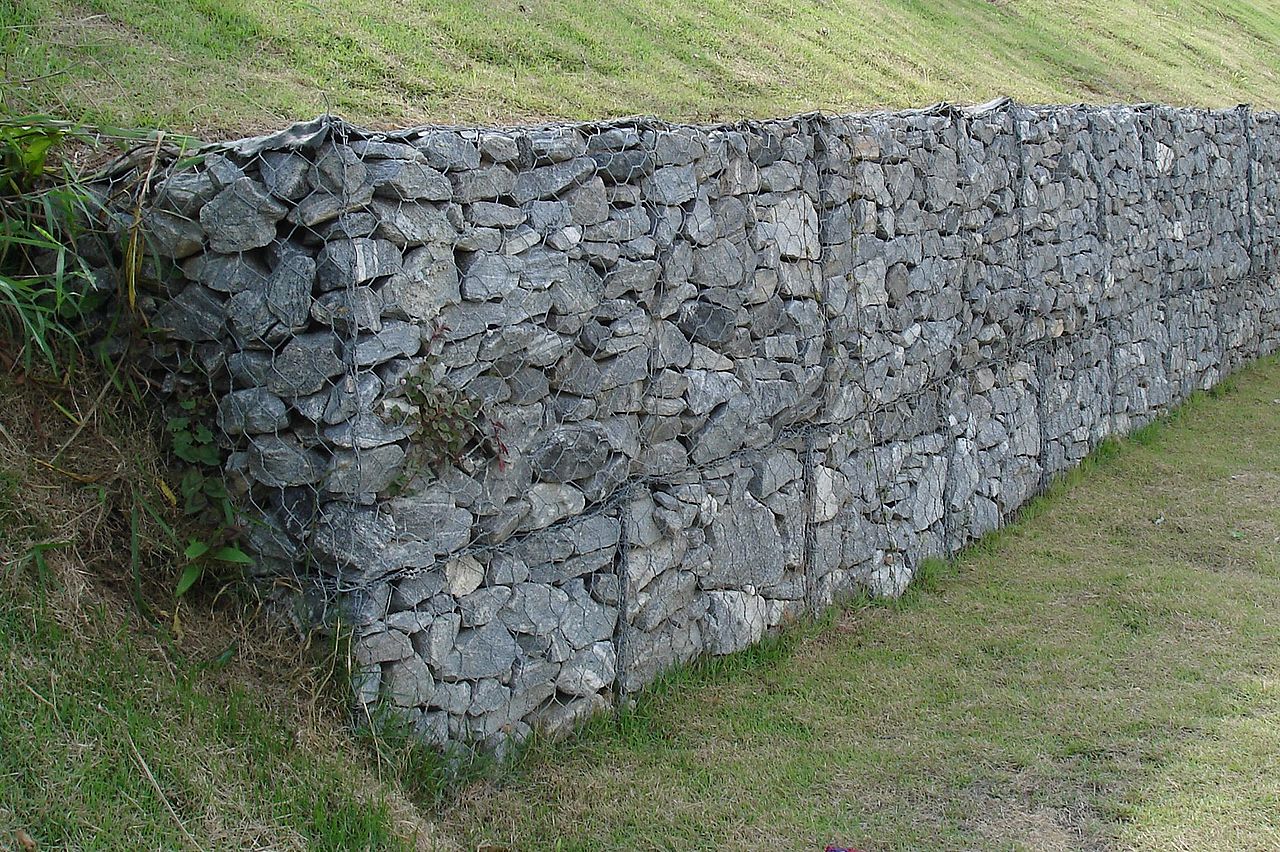 Five Benefits of Making a Gabion Wall in your House -DesignBump