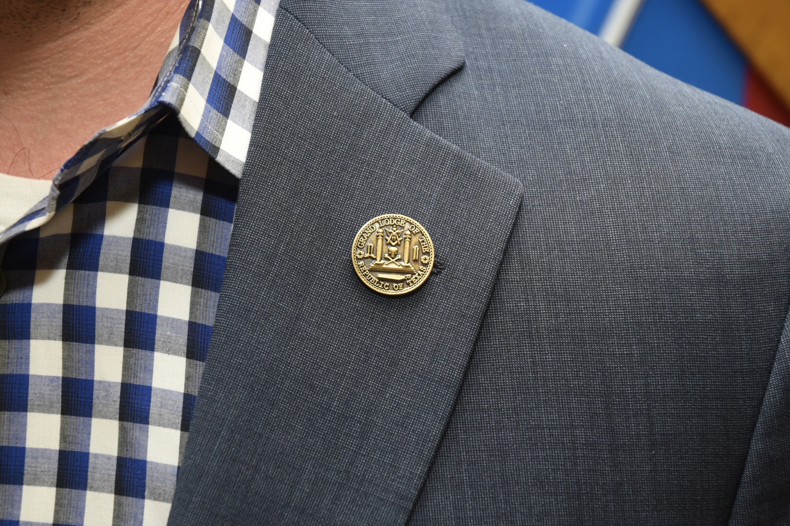 How Custom Lapel Pins Are Used To Brand A Business Designbump