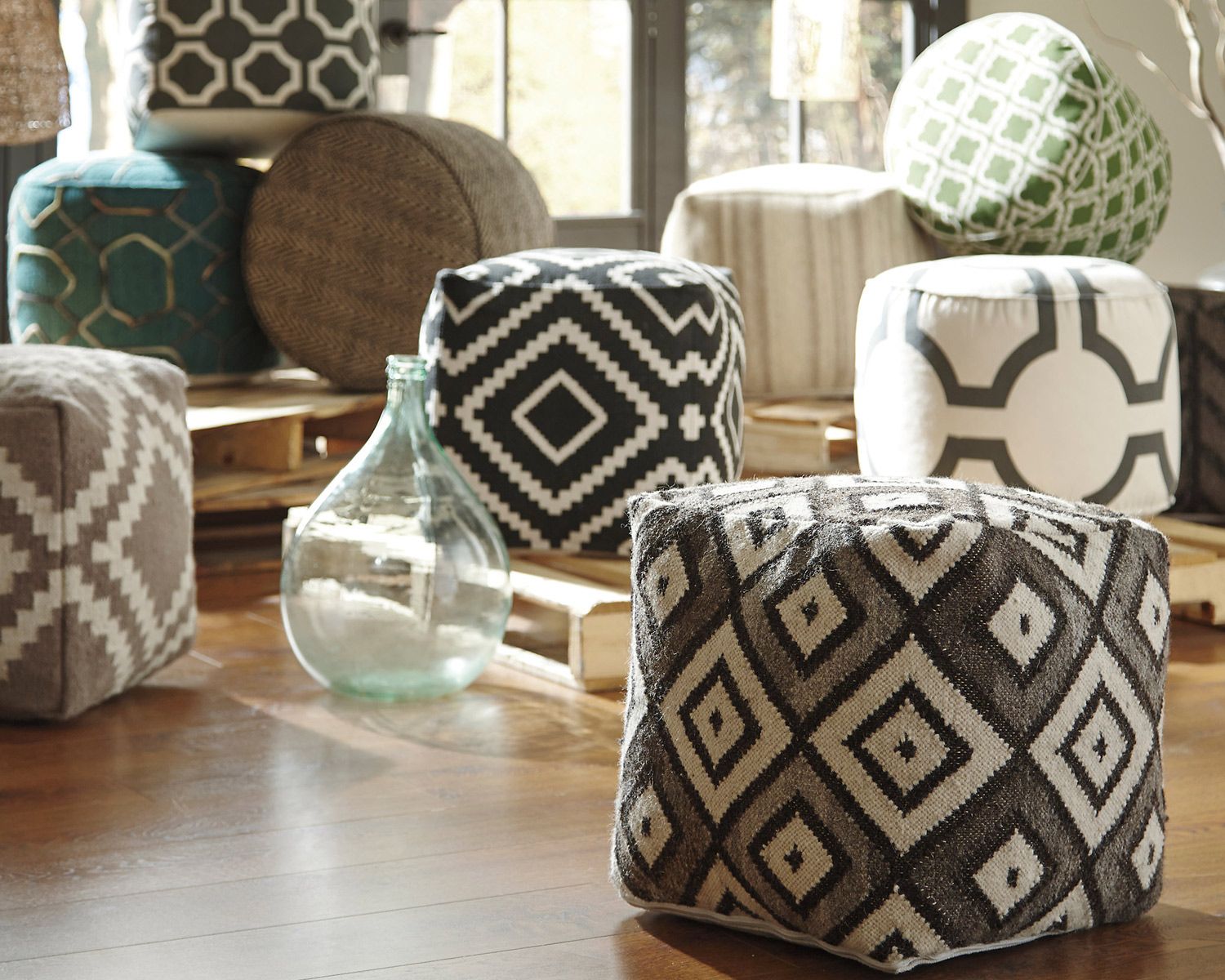 living room decor with pouf