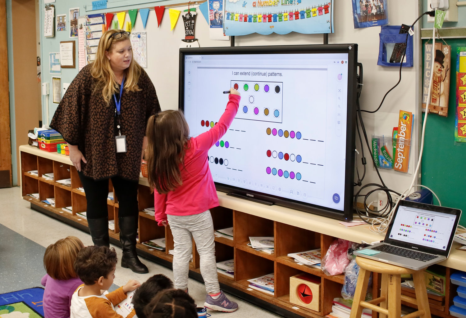 District 24 adopts new teaching technology in the classroom | Herald Community Newspapers | www.liherald.com